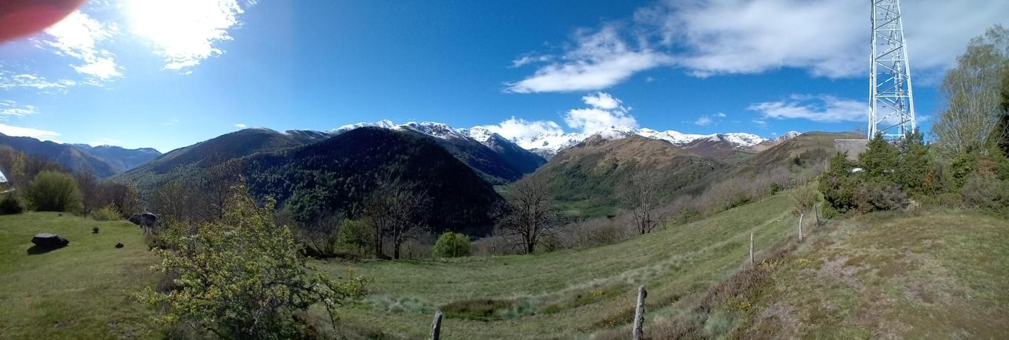 La Moraine Hotel Garin ภายนอก รูปภาพ
